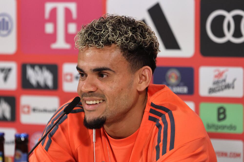 Luis Díaz could be fined at Bayern Munich if he fails his language tests