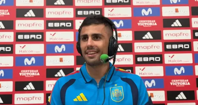 Man City midfielder Rodri talks up Real Madrid transfer